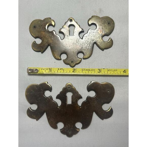 2 Vintage Brass Chippendale Style Lock Plates for Drawers or Cabinets - Picture 1 of 2